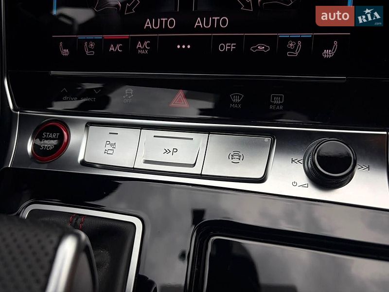 Универсал Audi RS6 2026 в Киеве