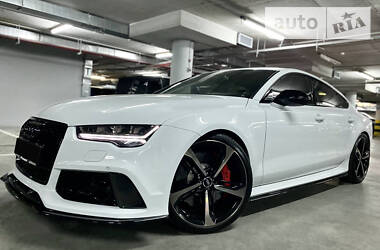 Седан Audi RS7 Sportback 2015 в Киеве