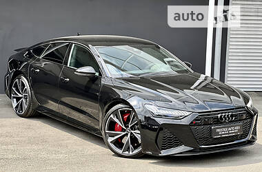 Лифтбек Audi RS7 Sportback 2021 в 