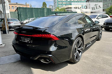 Лифтбек Audi RS7 Sportback 2021 в 