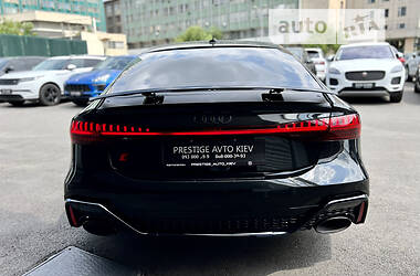 Лифтбек Audi RS7 Sportback 2021 в 