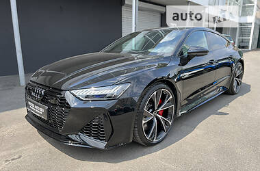 Лифтбек Audi RS7 Sportback 2021 в 