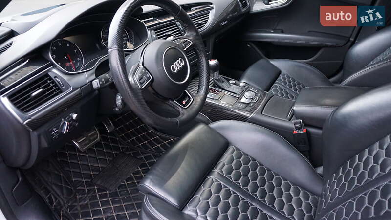 Лифтбек Audi RS7 Sportback 2014 в Киеве