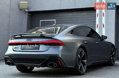 Лифтбек Audi RS7 Sportback 2021 в 