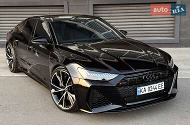 Лифтбек Audi RS7 Sportback 2020 в 