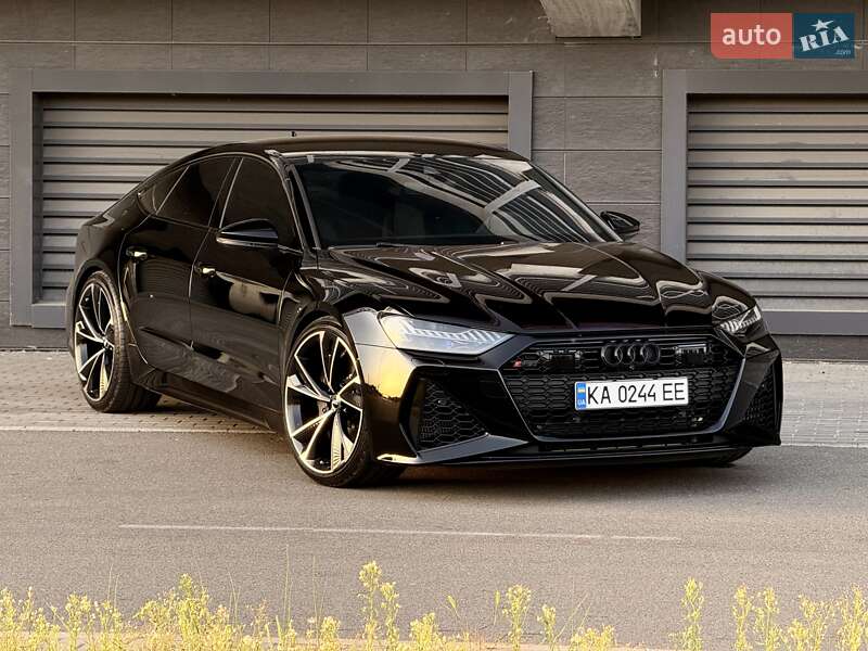 Лифтбек Audi RS7 Sportback 2020 в 