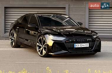 Лифтбек Audi RS7 Sportback 2020 в 