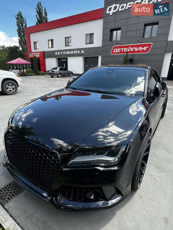 Ліфтбек Audi RS7 Sportback 2014 в Черкасах фото 69 Ліфтбек Audi RS7 Sportback 2014 в Черкасах