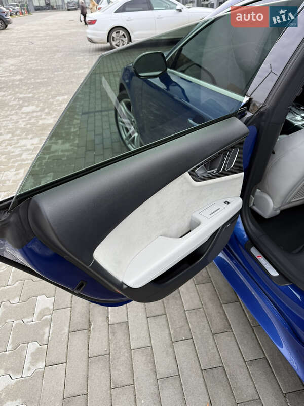 Лифтбек Audi RS7 Sportback 2016 в Ужгороде