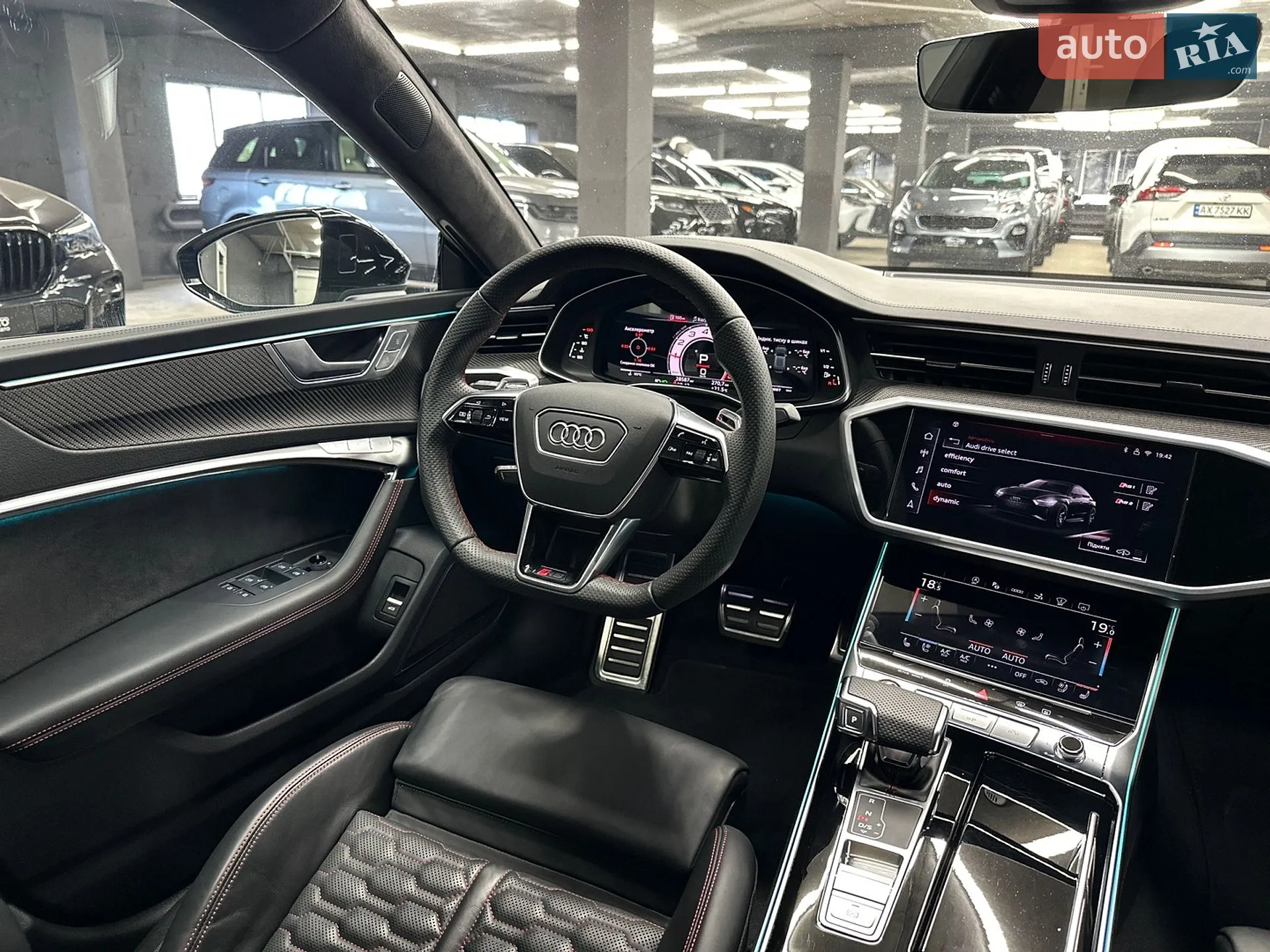 2025 Audi RS7 - мініатюра 33