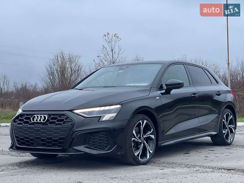 Хэтчбек Audi S3 Sportback 2021 в Ужгороде фото 2 Хэтчбек Audi S3 Sportback 2021 в Ужгороде