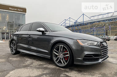 Седан Audi S3 2014 в Харкові