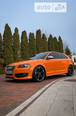 Хэтчбек Audi S3 2008 в 