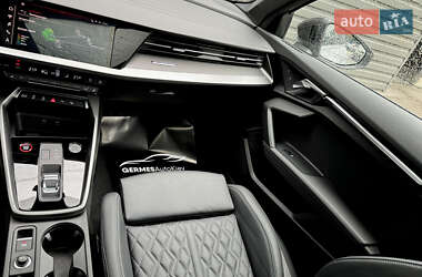 Седан Audi S3 2022 в Киеве
