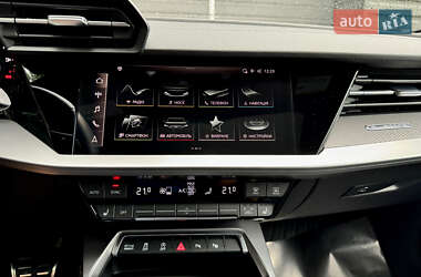 Седан Audi S3 2022 в Киеве