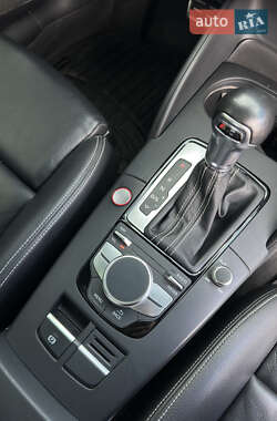 Седан Audi S3 2015 в 