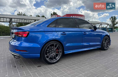 Седан Audi S3 2017 в 