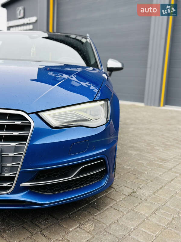 Хэтчбек Audi S3 2016 в Виннице