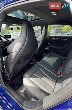 Седан Audi S3 2015 в 