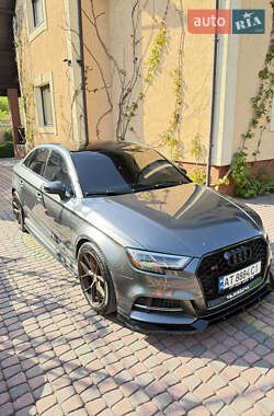 Седан Audi S3 2017 в 