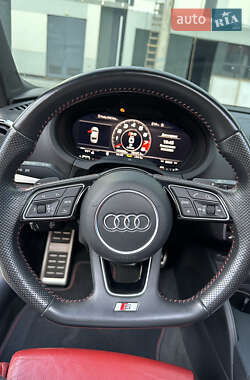 Седан Audi S3 2017 в 