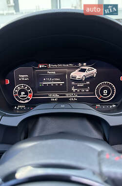Седан Audi S3 2017 в 
