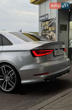 Седан Audi S3 2015 в Черкассах