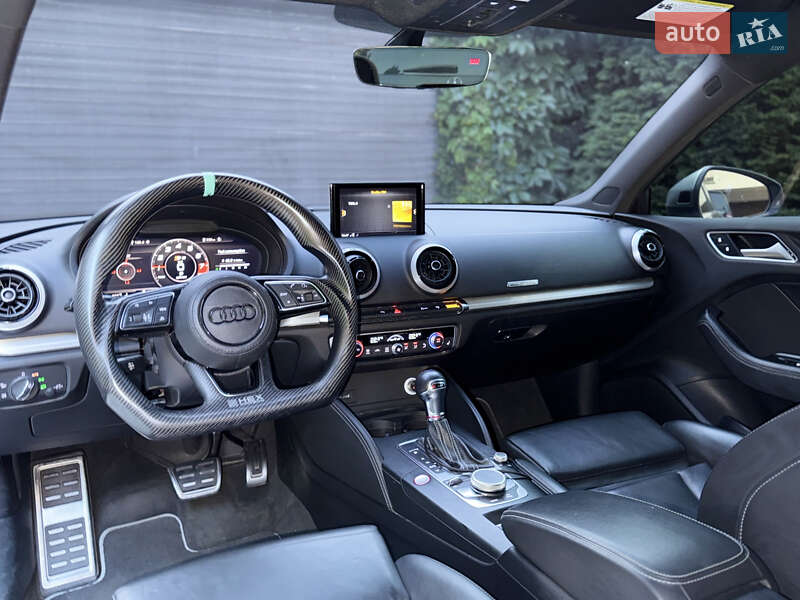 Седан Audi S3 2016 в Одессе