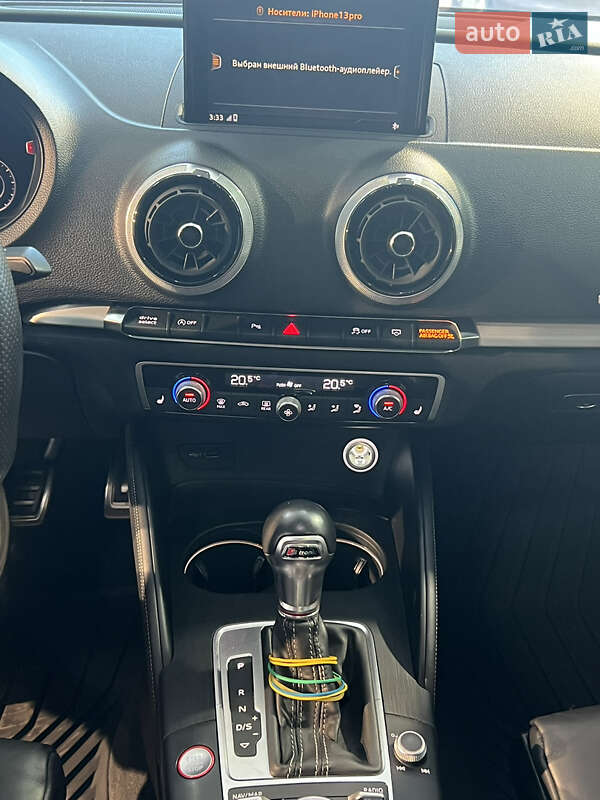 Седан Audi S3 2018 в Киеве