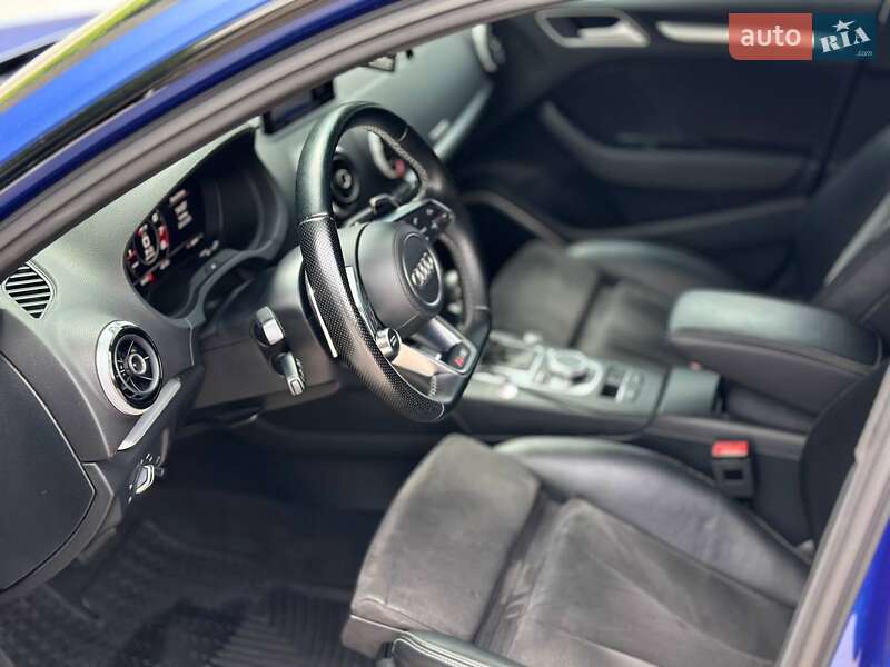 Хетчбек Audi S3 2015 в Львові