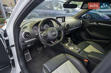 Седан Audi S3 2015 в 