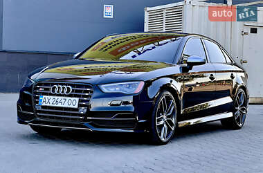 Седан Audi S3 2014 в Киеве