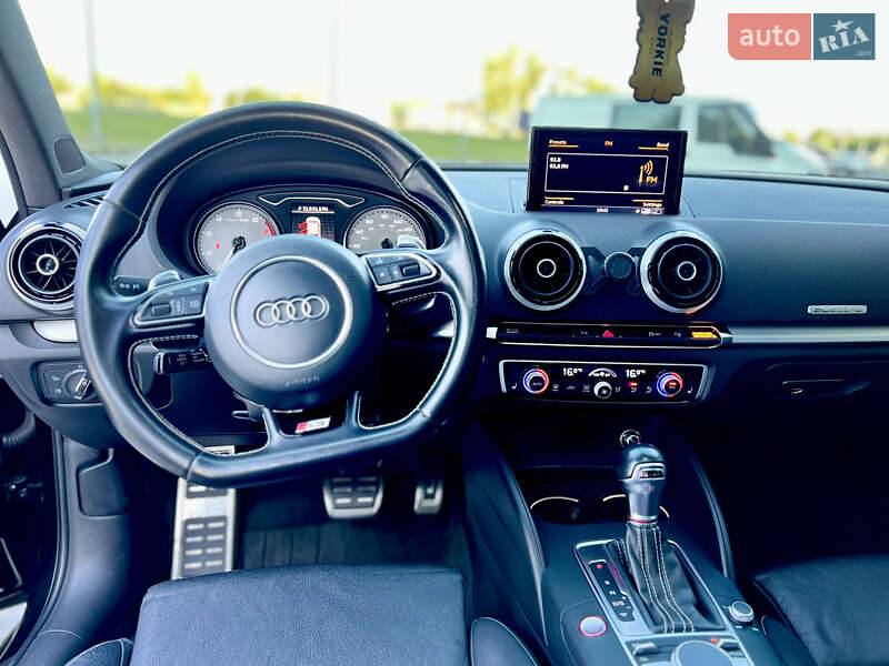Седан Audi S3 2014 в Киеве