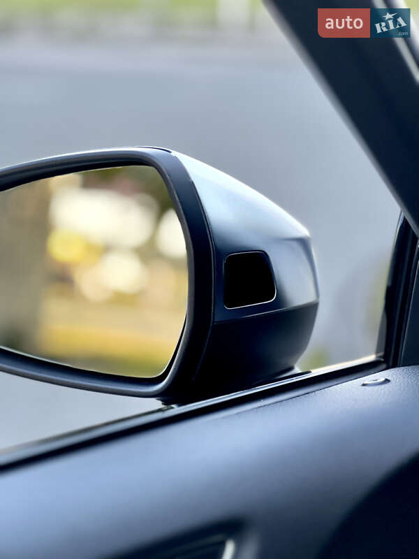 Седан Audi S3 2014 в Киеве