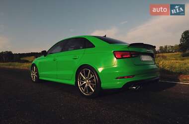 Седан Audi S3 2017 в 
