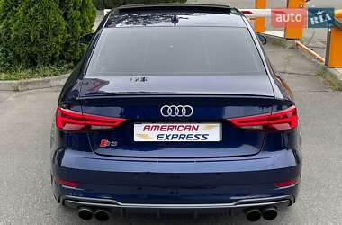 Седан Audi S3 2017 в 
