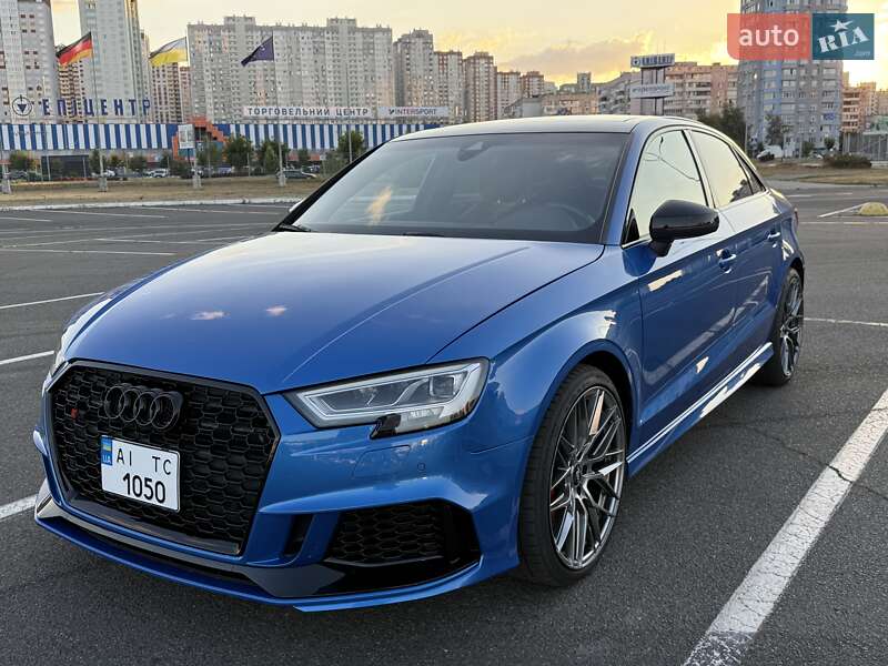 Седан Audi S3 2017 в Киеве
