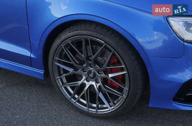 Седан Audi S3 2017 в 