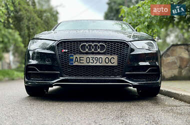 Седан Audi S3 2016 в Днепре