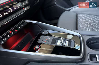Седан Audi S3 2021 в 