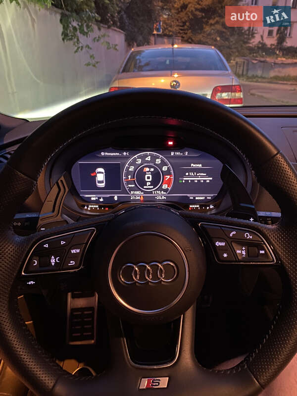 Седан Audi S3 2017 в Киеве