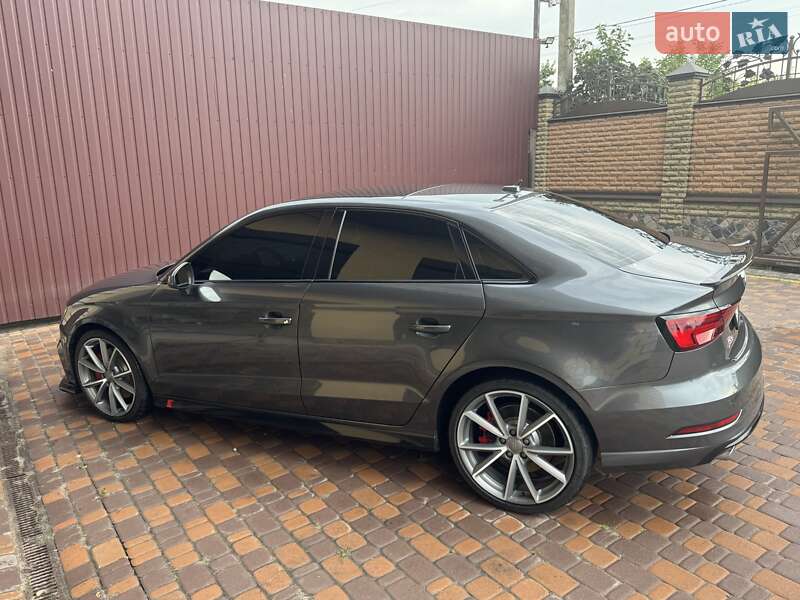 Седан Audi S3 2017 в Белой Церкви