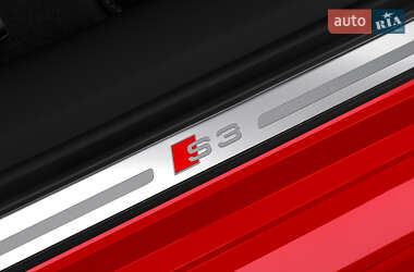 Седан Audi S3 2017 в 