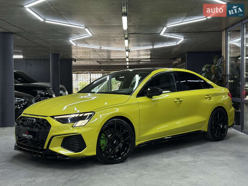 Седан Audi S3 2022 в Одессе