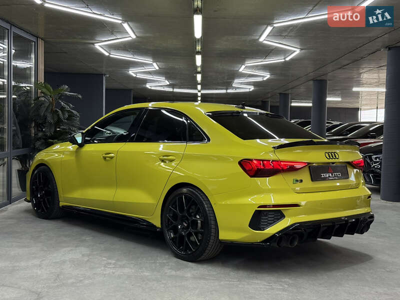 Седан Audi S3 2022 в Одессе