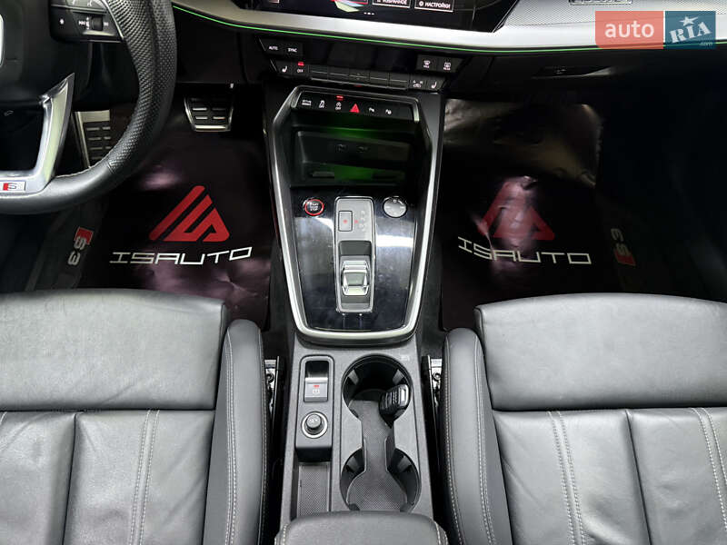 Седан Audi S3 2022 в Одессе