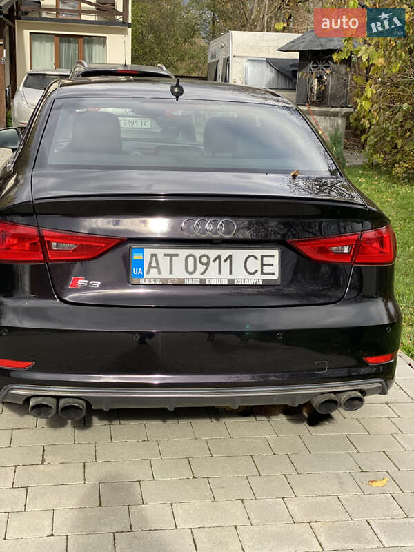 Седан Audi S3 2014 в Коломиї