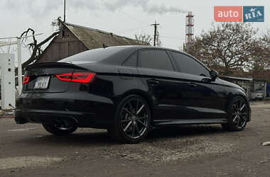 Седан Audi S3 2015 в Одессе