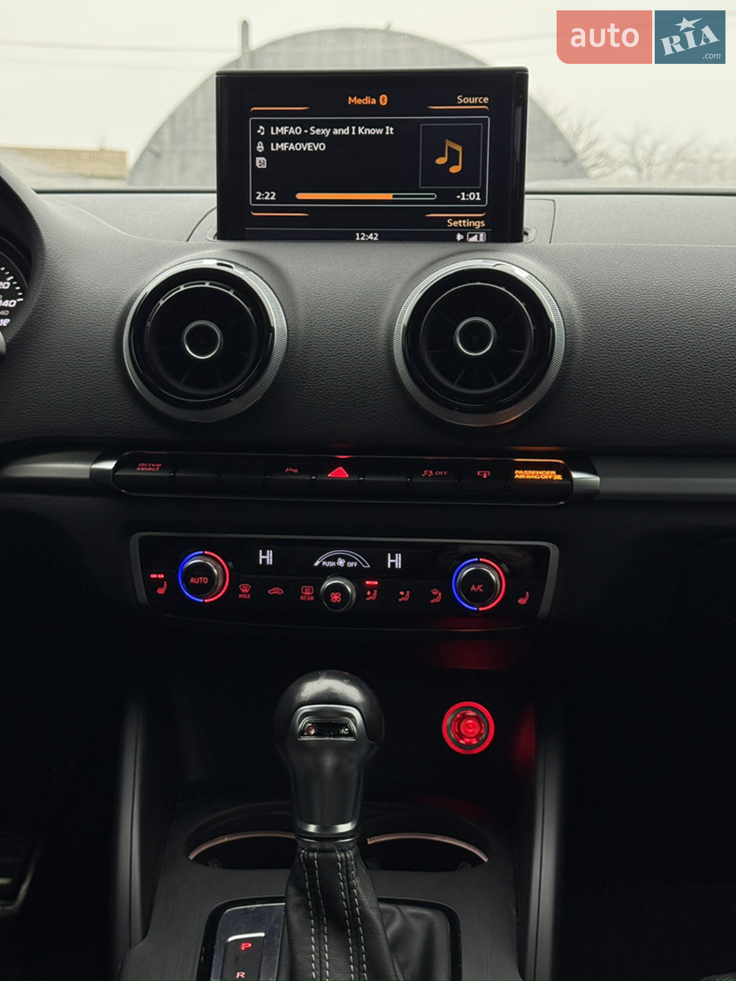 2015 Audi S3 - мініатюра 20