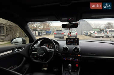 Седан Audi S3 2015 в Одессе